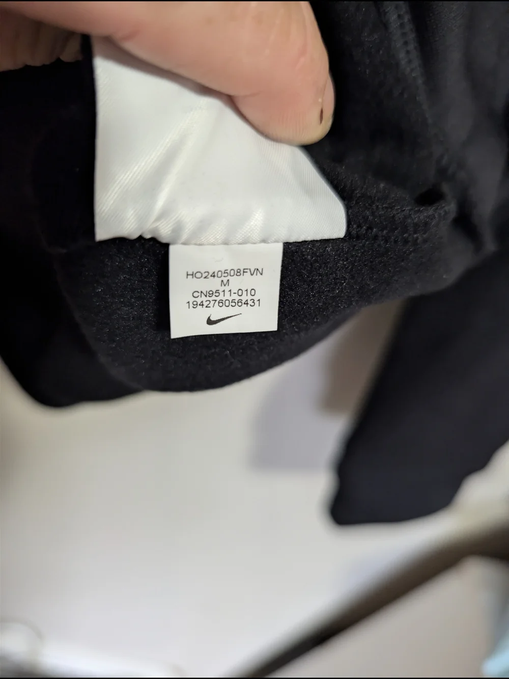 Nike pullover solid